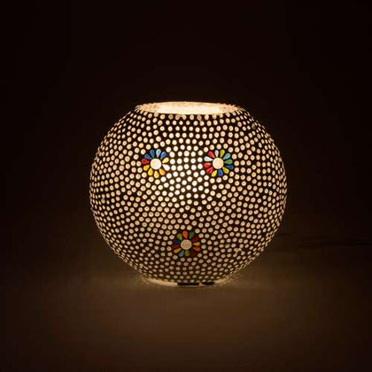 Handgefertigte Glasmosaik-Tischlampe „Black Daisy“ – Oval