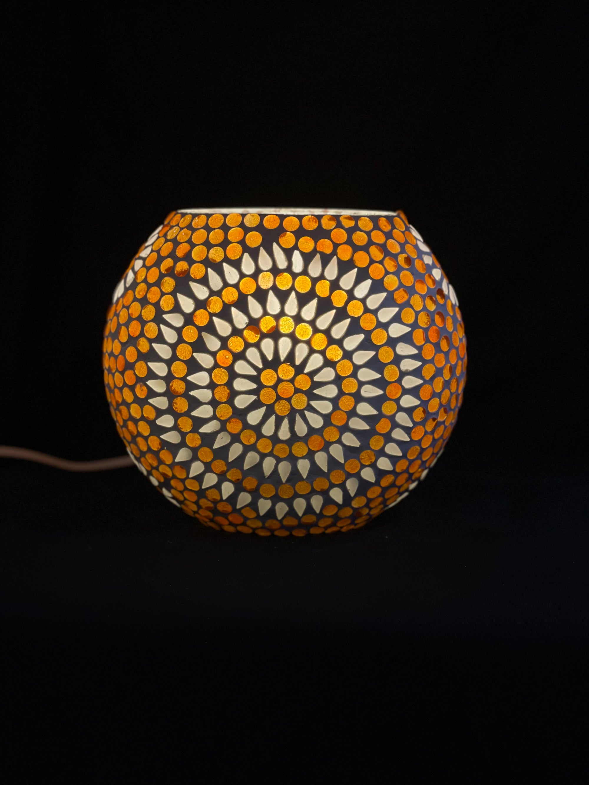 Handgefertigte Glasmosaik-Tischlampe „Sunset“ – Ovalform, E27-Fassung