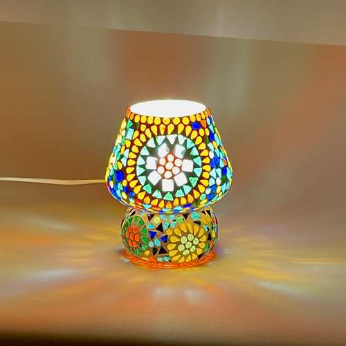 Handgefertigte Glasmosaik-Tischlampe „Rainbow“ – Pilz