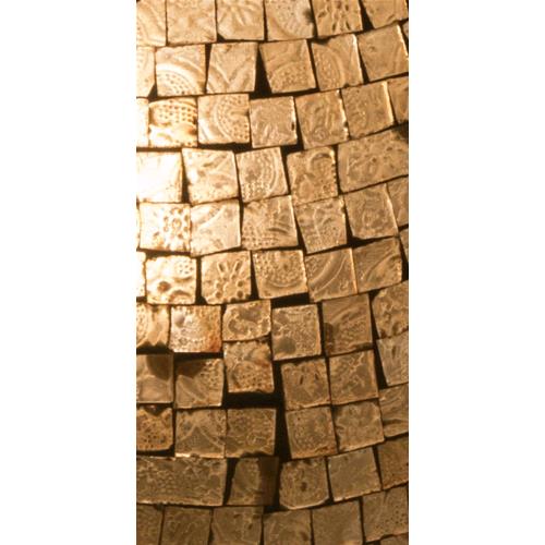 Handgefertigte Glasmosaik-Tischlampe „Artist's Yellow“ – Ovalform, E27-Fassung