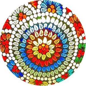 Handgefertigte Glasmosaik-Tischlampe „Colored Mandala“ – Pilz