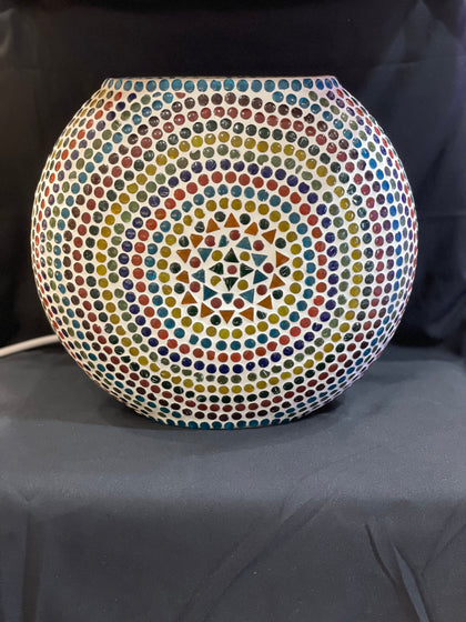 Handgefertigte Glasmosaik-Tischlampe „Wheel Mandala“ – Oval