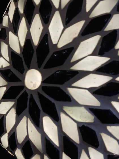 Handgefertigte Glasmosaik-Tischlampe „Yin&Yang“ – Pilz