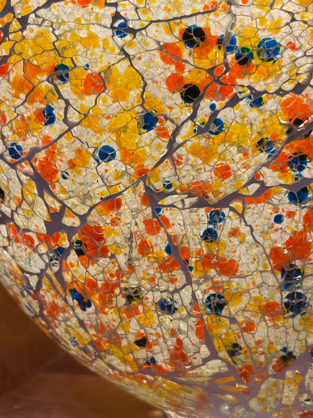 Handgefertigte Glasmosaik-Tischlampe „Mimosa Garden“ – Ovalform, E27-Fassung