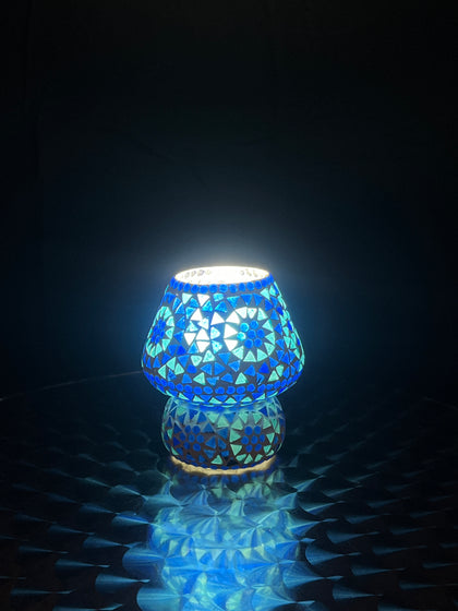Handgefertigte Glasmosaik-Tischlampe „Blue Sauna“ – Pilz