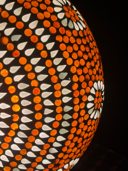 Handgefertigte Glasmosaik-Tischlampe „Sunset“ – Oval