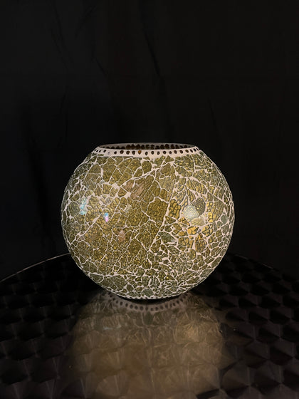 Handgefertigte Glasmosaik-Tischlampe „Glacial Gold“ – Oval