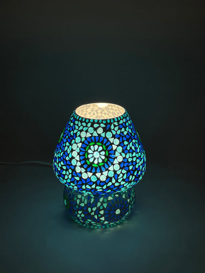 Handgefertigte Glasmosaik-Tischlampe Blue Moon – Pilz