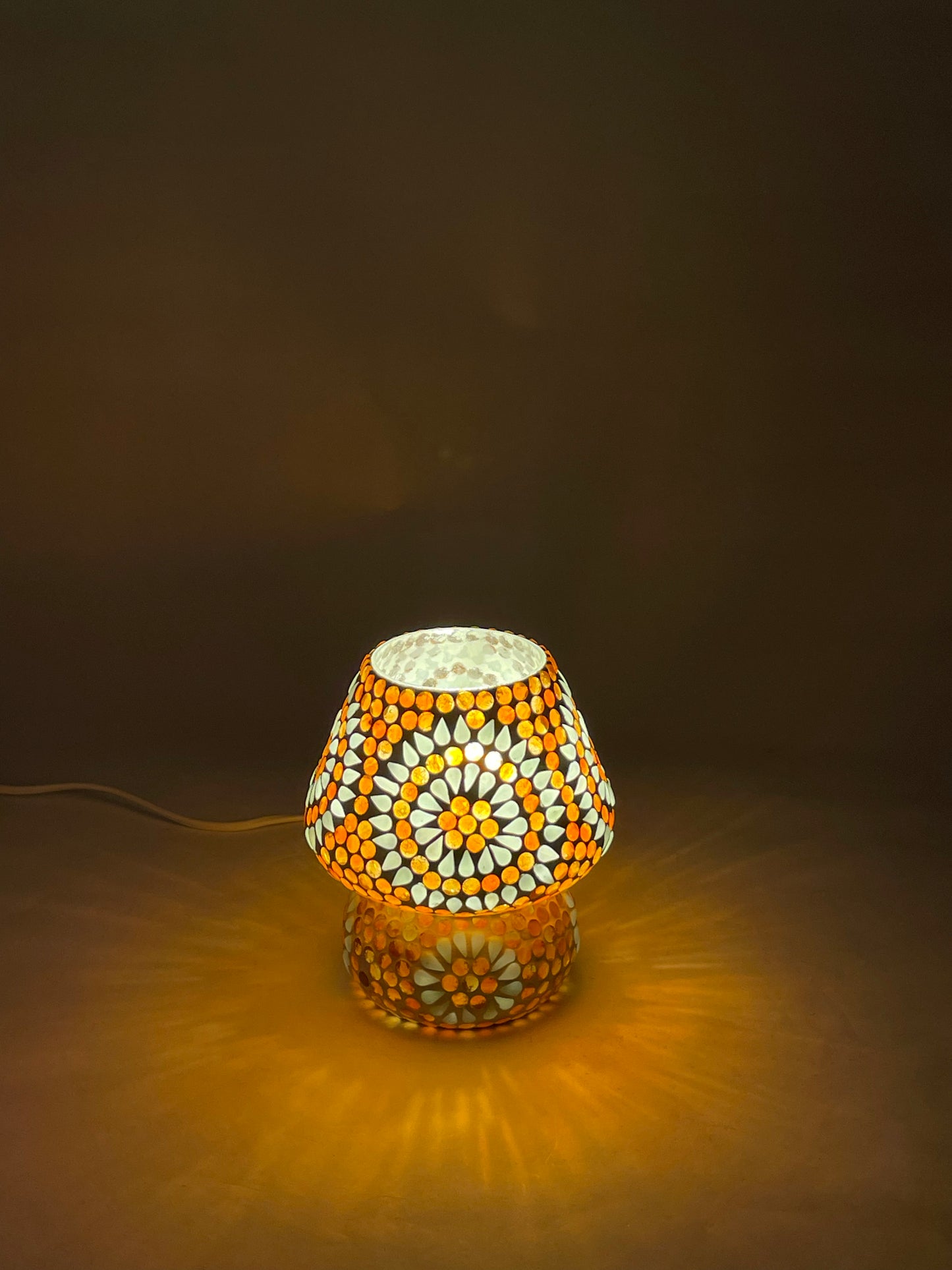 Handgefertigte Glasmosaik-Tischlampe Sunset – Pilz