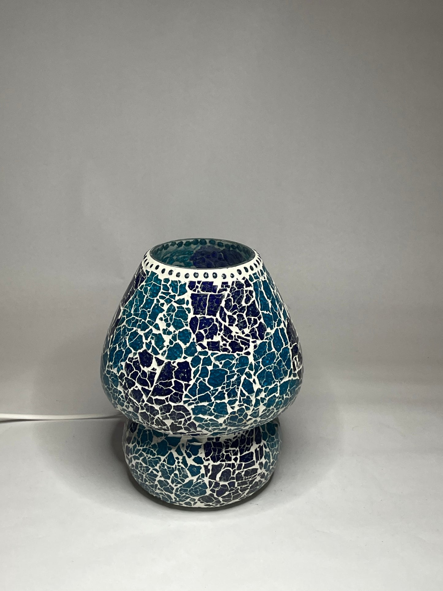 Handgefertigte Glasmosaik-Tischlampe Blue Bay – Pilz