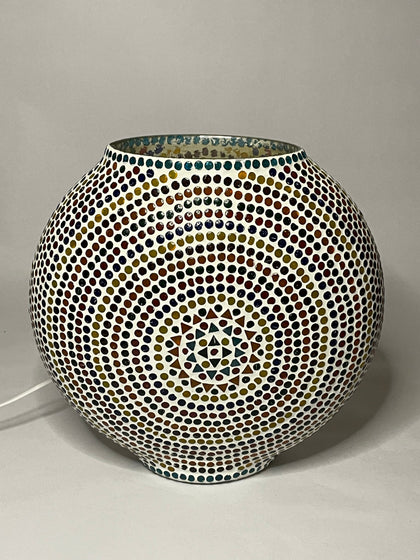 Handgefertigte Glasmosaik-Tischlampe Wheel Mandala – Oval