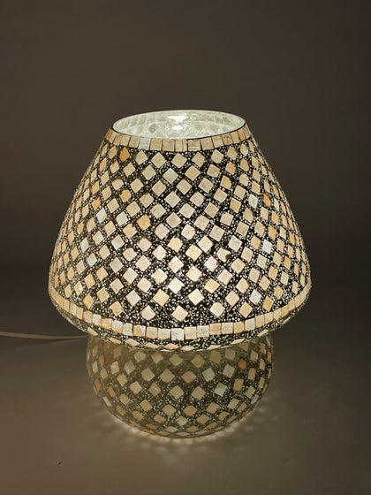 Handgefertigte Glasmosaik-Tischlampe Gold Reflection – Pilz