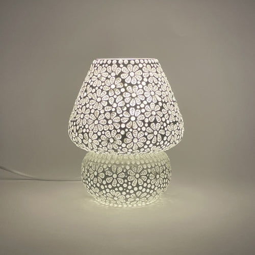 Handgefertigte Glasmosaik-Tischlampe „White Daisy“ – Pilzform, E27-Fassung
