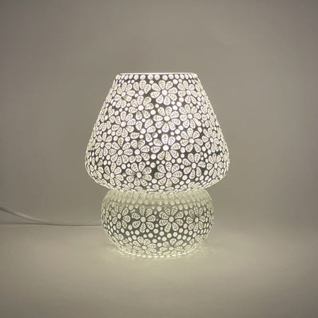 Handgefertigte Glasmosaik-Tischlampe „White Daisy“ – Pilzform, E27-Fassung